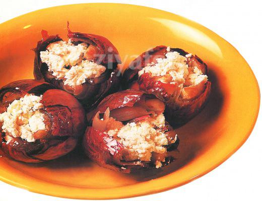 Fırında Peynirli Soğan