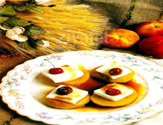 Fırında Şeftali Tatlısı 