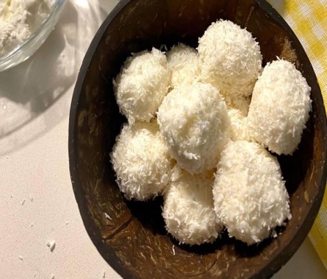 Hindistan Cevizli Toplar 