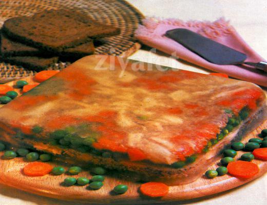 Jelatinli Tavuk Salatası