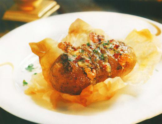 Kâğıtta Peynirli Patates