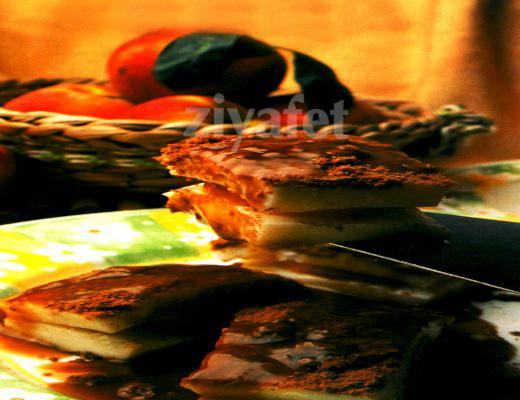 Kahve Soslu Şeftali 