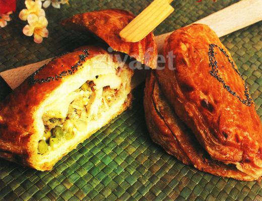 Karışık İçli Börek