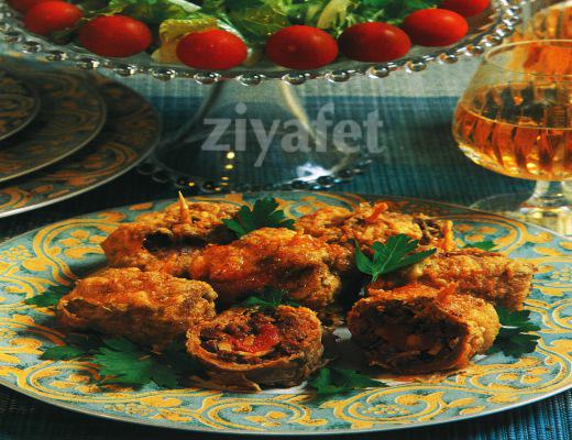 Mantar Soslu But Sarma 