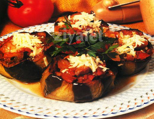 Sosisli Mantarlı Çanak Kebabı