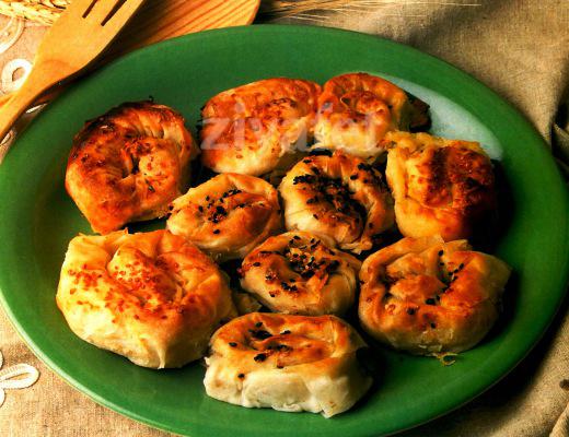 Mantarlı Kıymalı Börek 