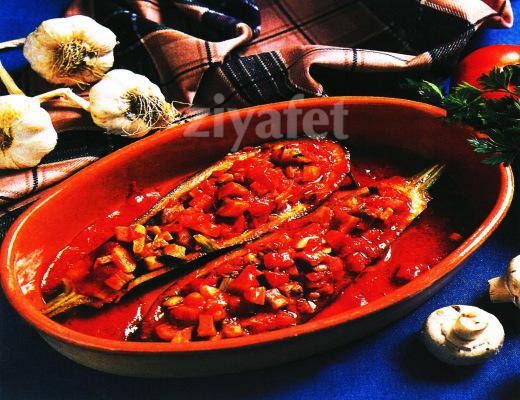 Mantarlı Patlıcan Dolması