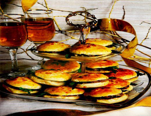 Mantarlı ve Peynirli Çörek