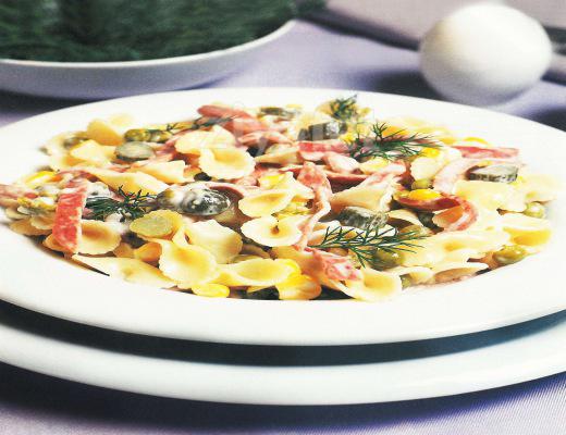 Mayonezli Makarna Salatası