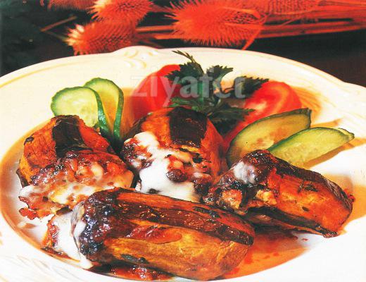 Nar Ekşili Patlıcan Dolma 