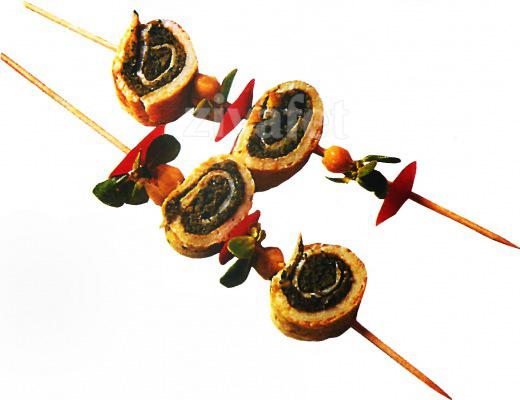 Nohut Kremalı Omlet Şiş