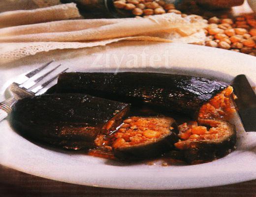 Nohutlu Patlıcan Dolması