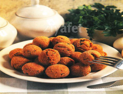 Nohutlu Tavuk Köfte