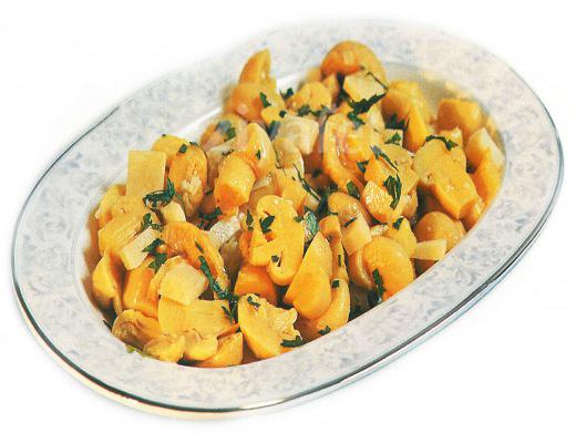 Parmesanlı Mantar Salatası