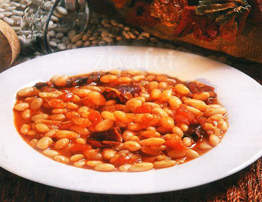 Pastırmalı Kuru Fasulye