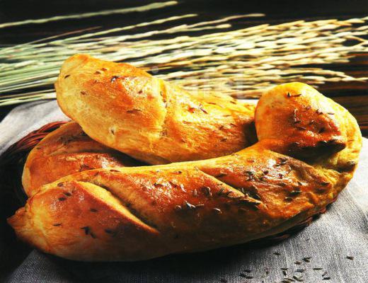 Patates ve Kimyonlu Ekmek