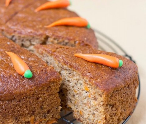 Pratik Havuçlu Tarçınlı Kek