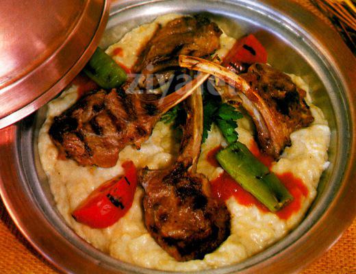 Sahanda Beğendili Kuzu Pirzola