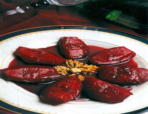 Şaraplı Ayva Tatlısı 