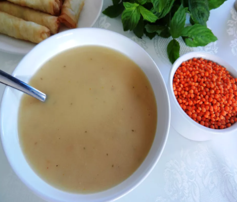 Süzme Mercimek Çorbası