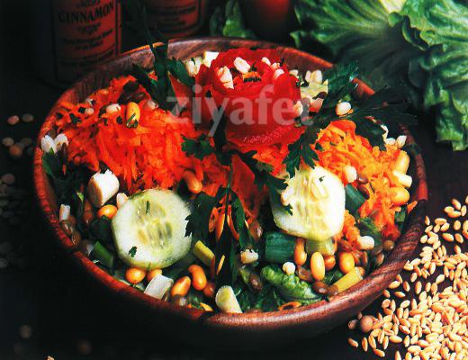 Tahıl Salatası 