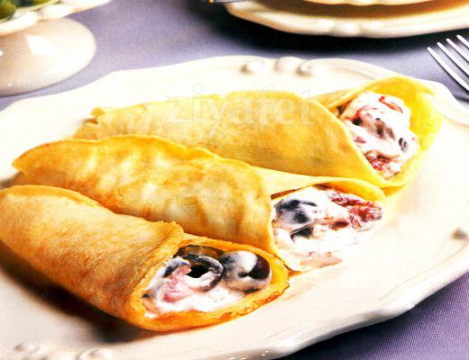 Üzümlü ve İncirli Krep