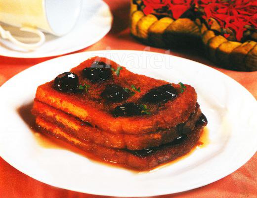 Vişneli Ekmek Tatlısı