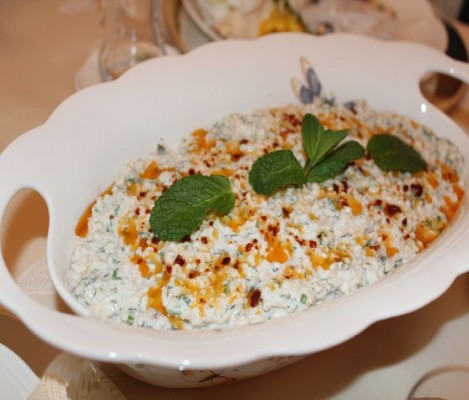 Yoğurtlu Bulgur Salatası